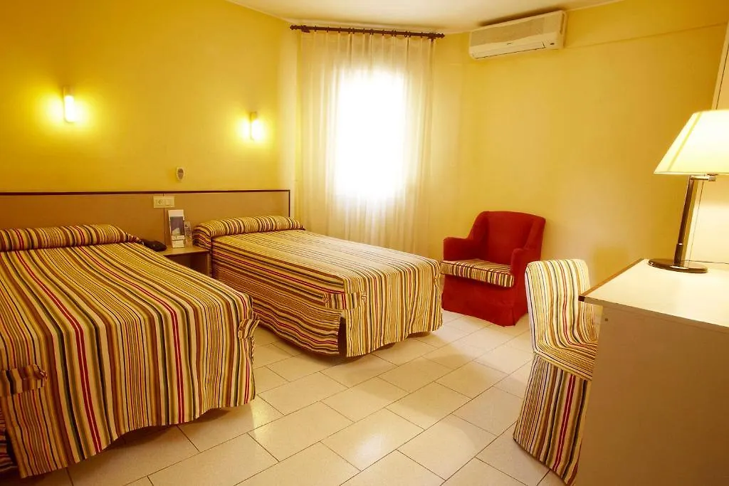 Sarriá de Ter Hotel Girona Nord 2*, Sarriá de Ter إسبانيا